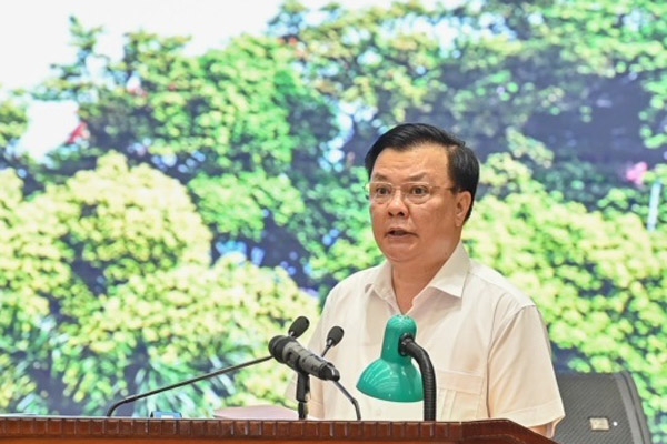 Bí thư Hà Nội Đinh Tiến Dũng Trưng dụng chung cư chưa bàn giao, nhà thi đấu,  làm bệnh viện dã chiến